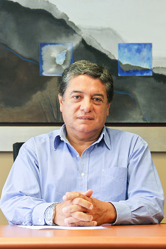 José R